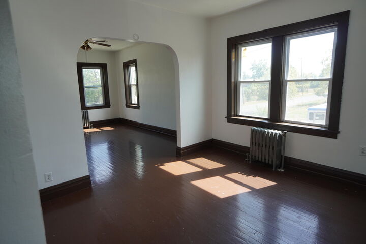 Property Photo:  1170 Connecticut Street 2  IN 46407 