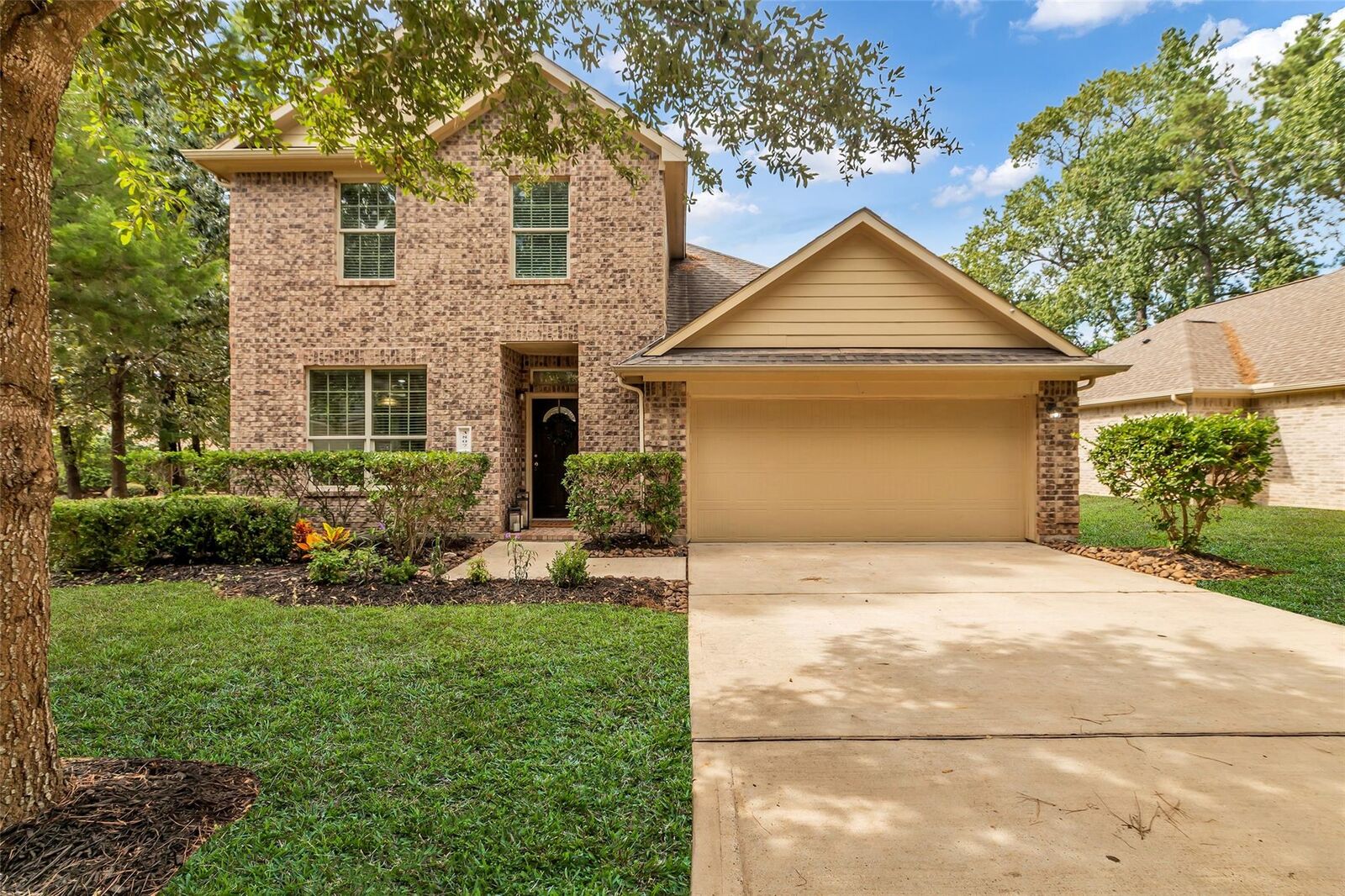 Property Photo: 3807 Springcrest Ln TX 77356