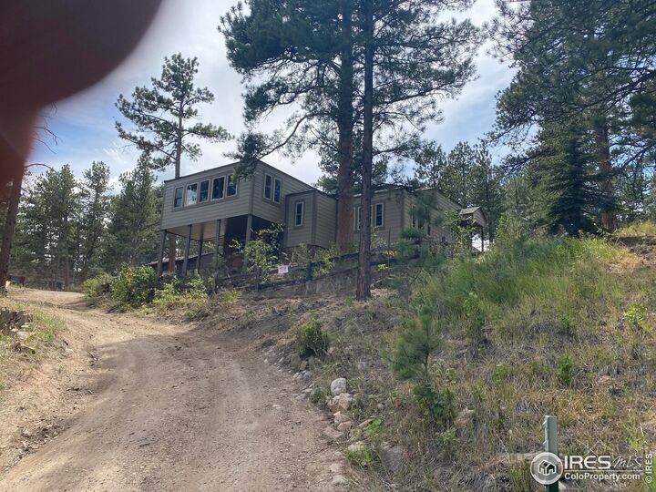 Property Photo:  611 Macgregor Ave  CO 80517 