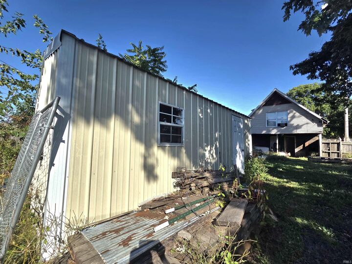 Property Photo:  29 E Oregon Street  IN 47711 