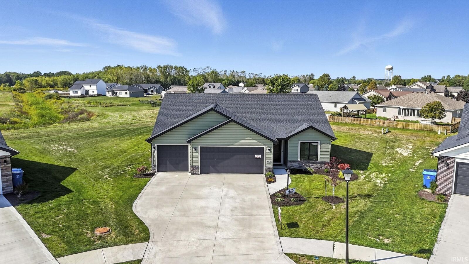 Property Photo:  1472 Marsh Deer Run  IN 46748 