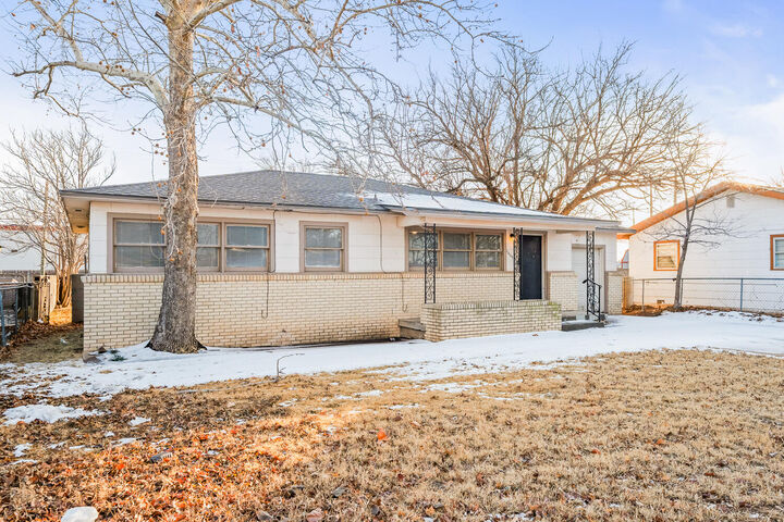 Property Photo:  1609 39th Street  TX 79412 