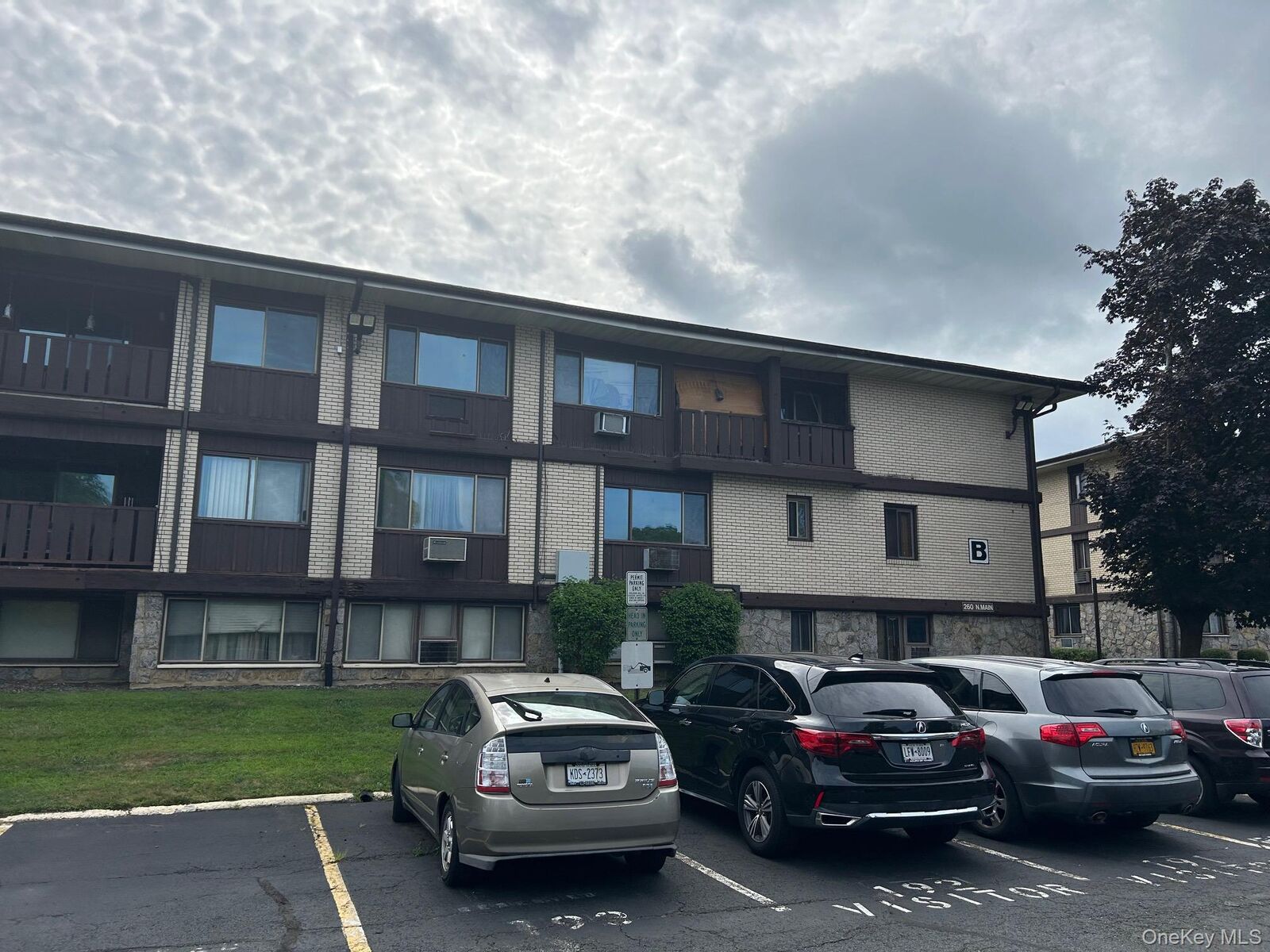 Property Photo:  260 N Main Street B-28  NY 10977 