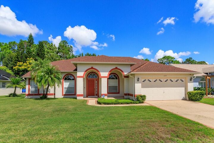Property Photo:  11555 Blackmoor Drive  FL 32837 