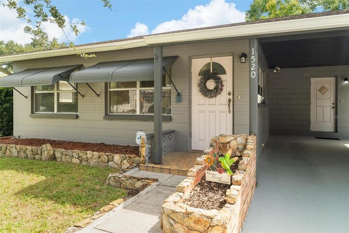 Property Photo:  1520 S Richard Avenue  FL 33629