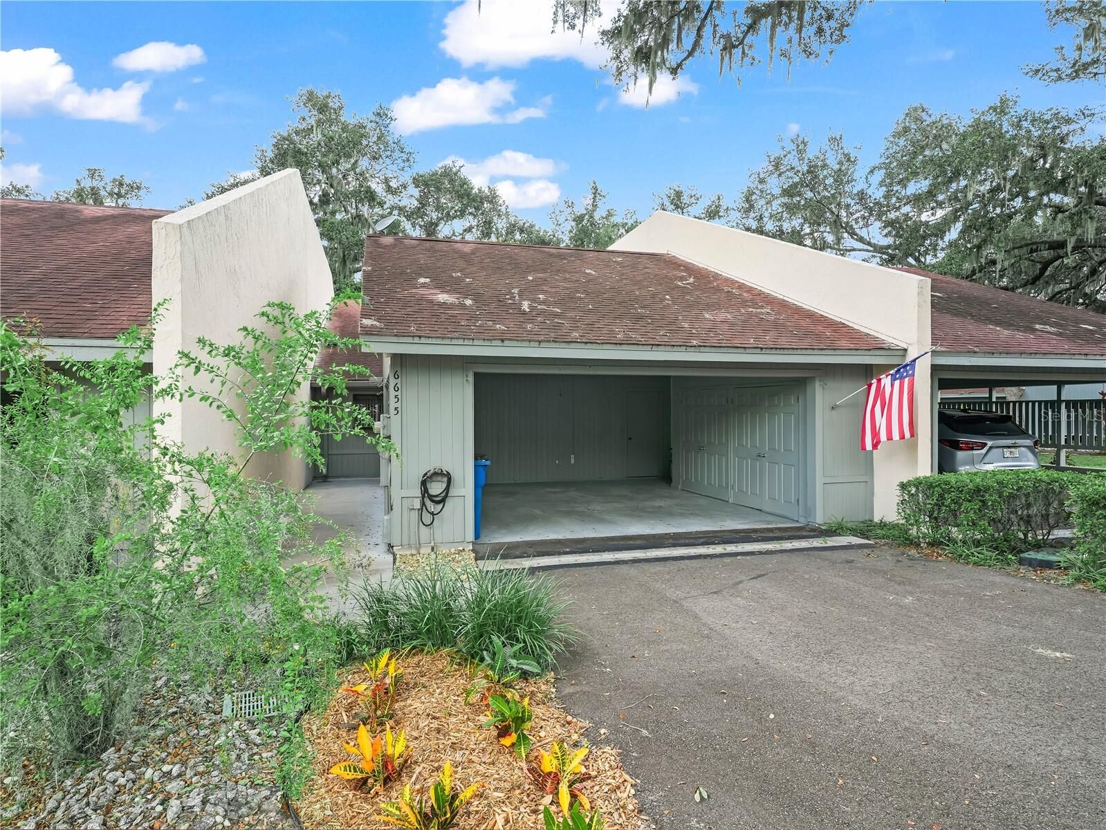 Property Photo:  6655 Sweetbriar Lane 0  FL 33813