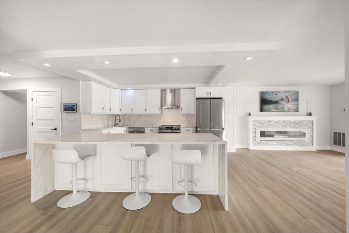 Property Photo: 855 Bayway Boulevard 105 FL 33767