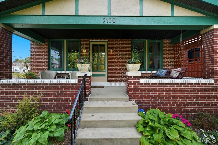 Property Photo:  5400 Itaska Street  MO 63109 