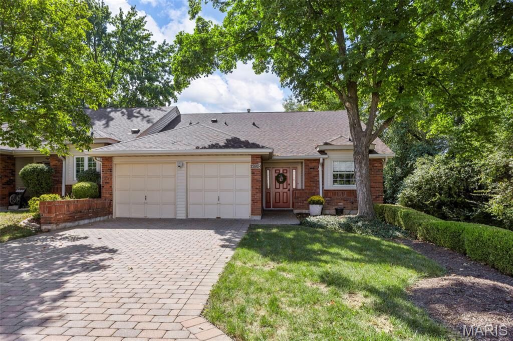 Property Photo:  12924 Autumn View Drive  MO 63146 