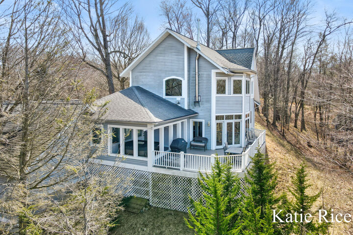 Property Photo:  5575 Beechmont Avenue  MI 49461 