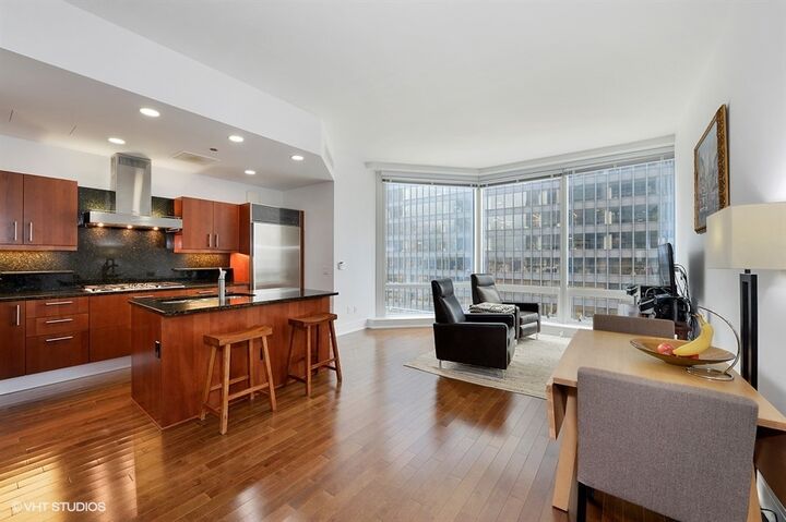 Property Photo:  401 N Wabash Avenue 31G  IL 60611 