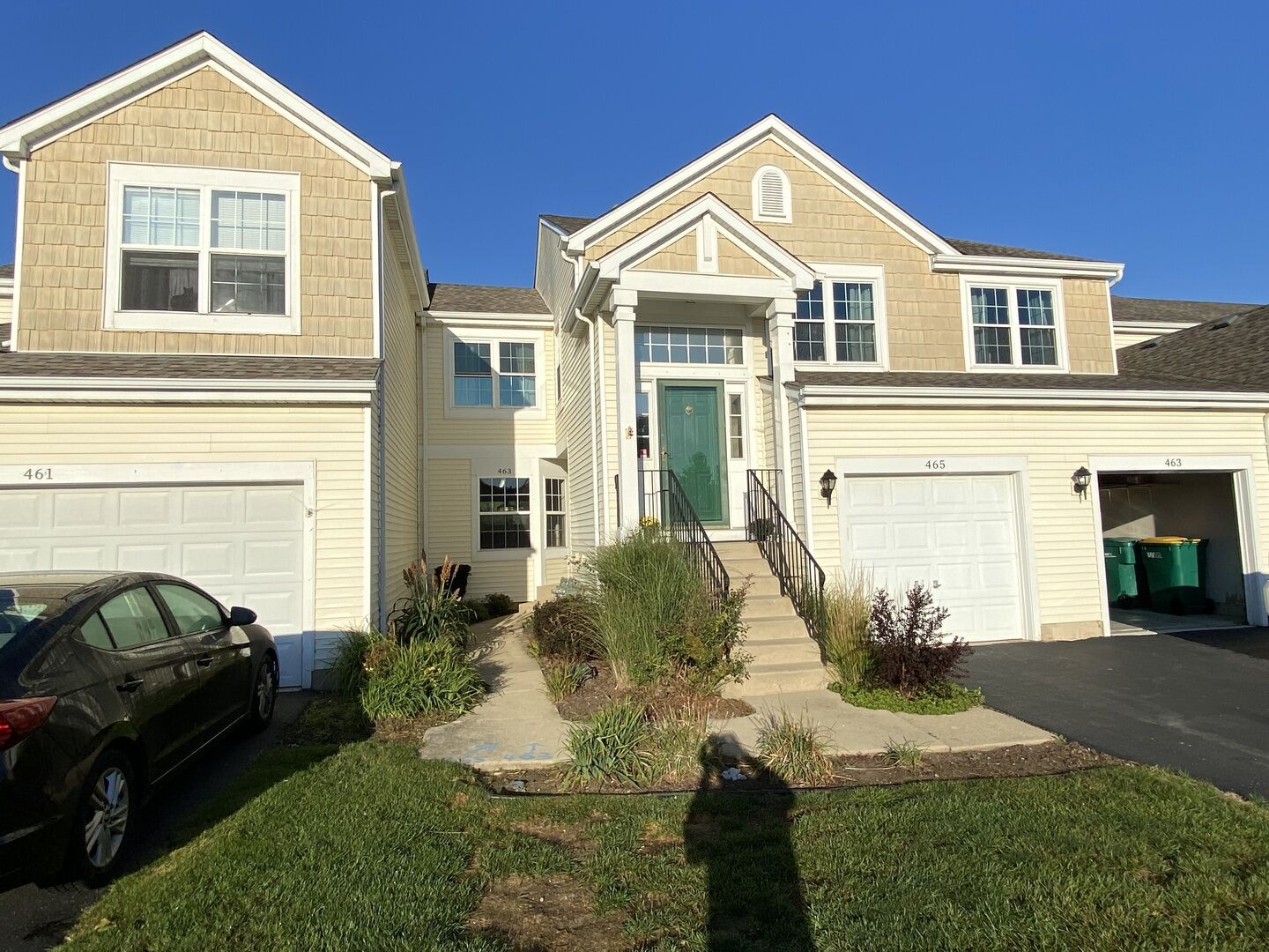 Property Photo:  463 Springwood Drive  IL 60431 