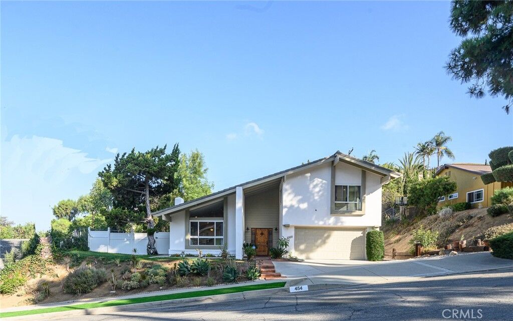 Property Photo: 454 Ballena Drive CA 91765