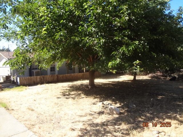 Property Photo:  17312 Cache Creek Road  CA 95423 