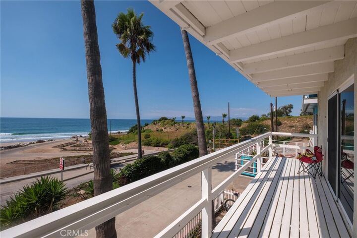 Property Photo: 4416 The Strand B CA 90266