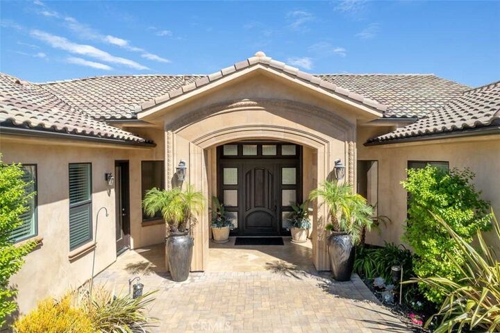 Property Photo:  2260 Panoramic  CA 92084 