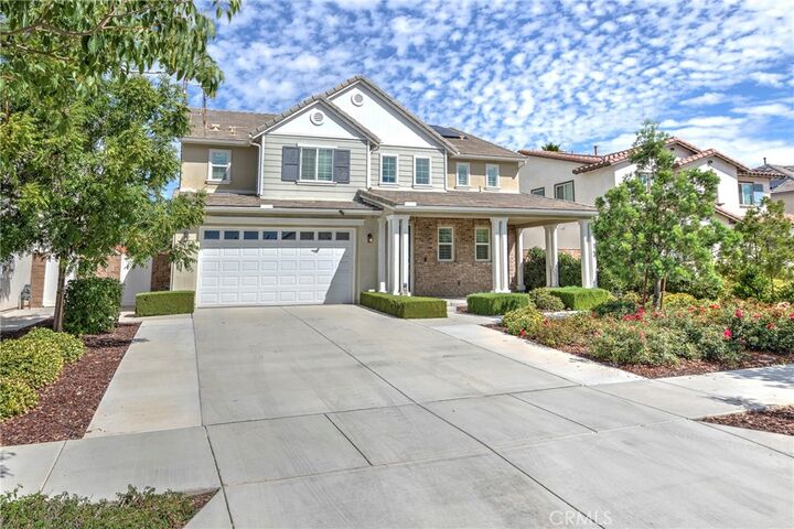 Property Photo:  1815 Montecito Ln  CA 92374