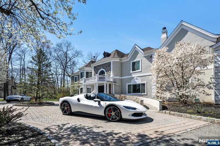 5 Burning Hollow Road  Saddle River NJ 07458 photo