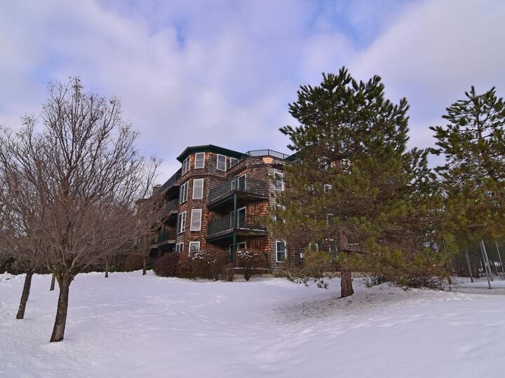 Property Photo:  105 Claire Pointe Road  VT 05408 