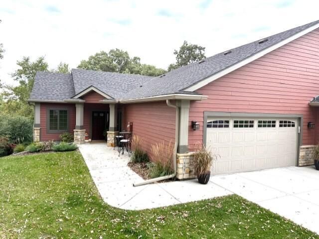 Property Photo: 468 Panorama Circle NW MN 55901