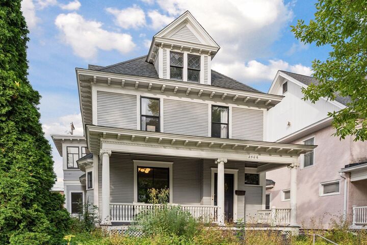 Property Photo: 2506 Garfield Avenue MN 55405