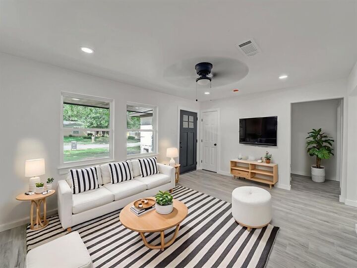 Photo de la propriété: 806 Ivywood Drive TX 75232