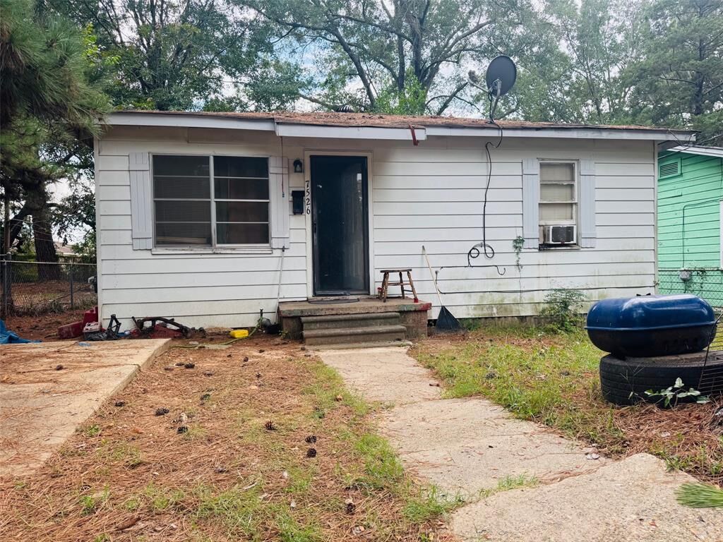 Property Photo: 7526 Harris Street LA 71106