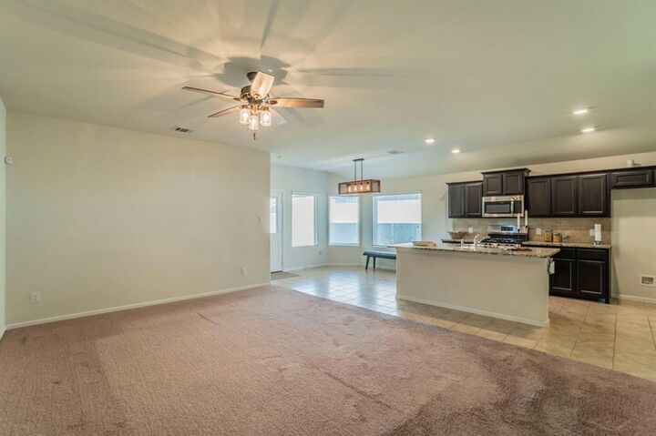 Photo de la propriété:  756 Walls Boulevard  TX 76036