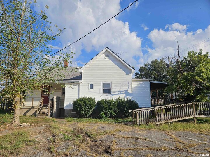 Property Photo:  1105 Organ Street  IL 62930 