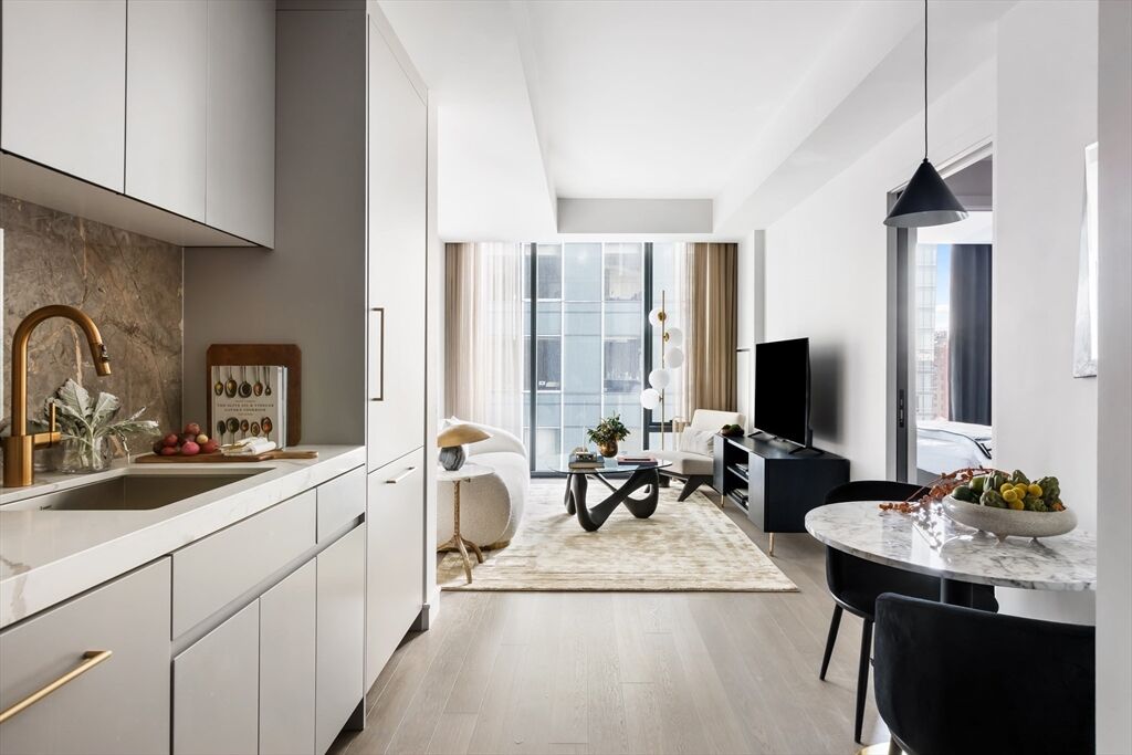Property Photo:  55 Lagrange St 1403  MA 02116 