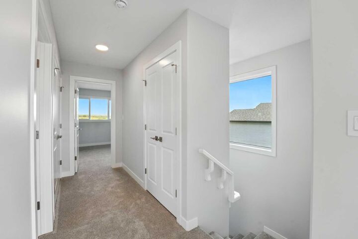 Property Photo: 54 Vista Close AB T4M 0L3