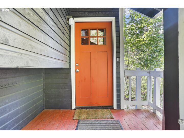Property Photo:  64636 E Sandy River Ln  OR 97049 