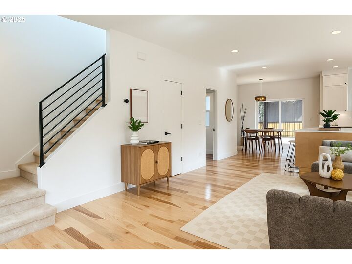 Property Photo:  7968 SE 16th Ave  OR 97202 
