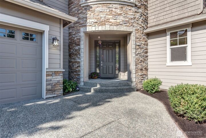Property Photo:  13322  81st Avenue SE  WA 98296 