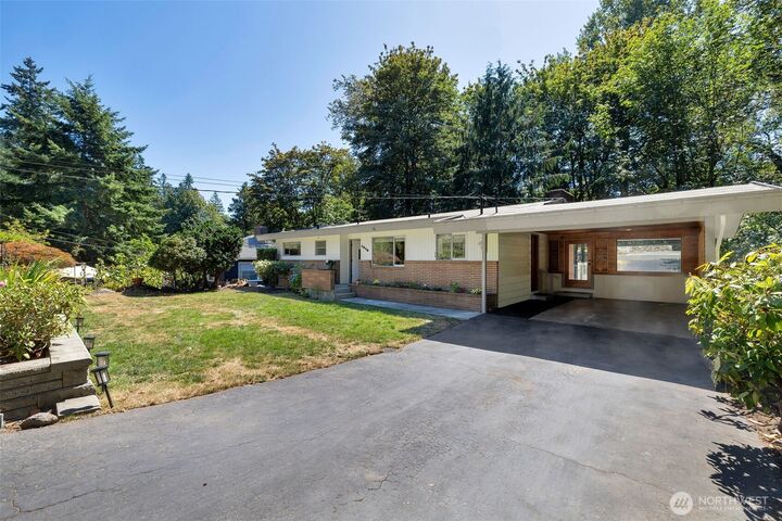 1515 NE 106th Street  Seattle WA 98125 photo