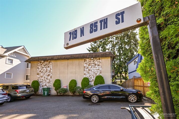 Property Photo:  719 N 85th Street  WA 98103 