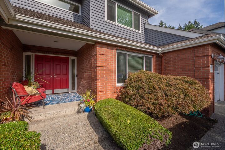 Property Photo:  11834 SE 78th Street  WA 98056 