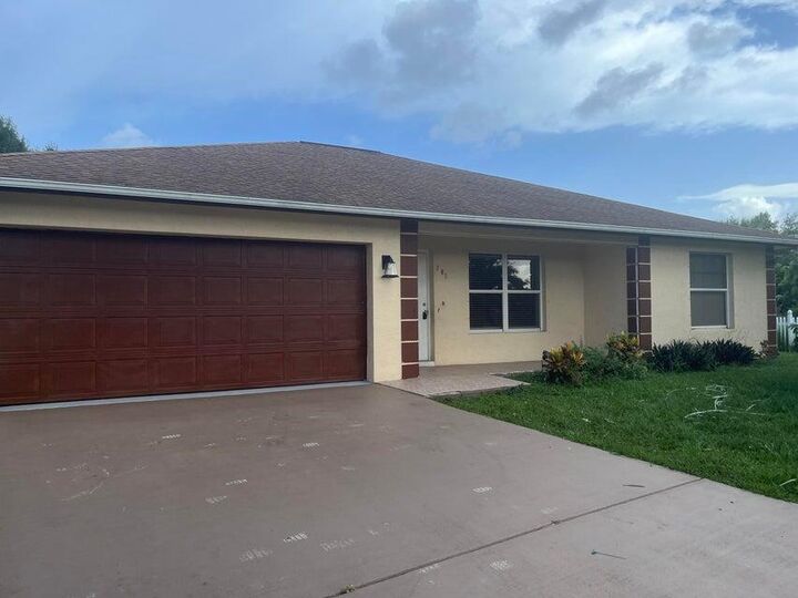 702 SW Amber Terrace  Port Saint Lucie FL 34953 photo