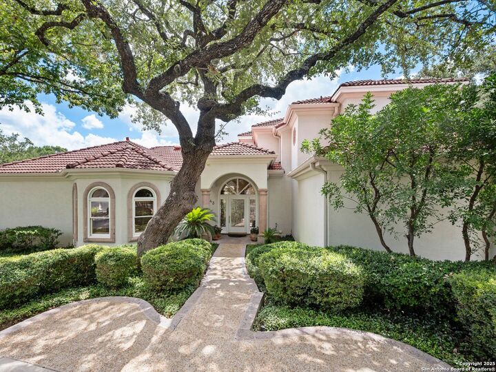 Property Photo:  43 Stratton Ln  TX 78257 