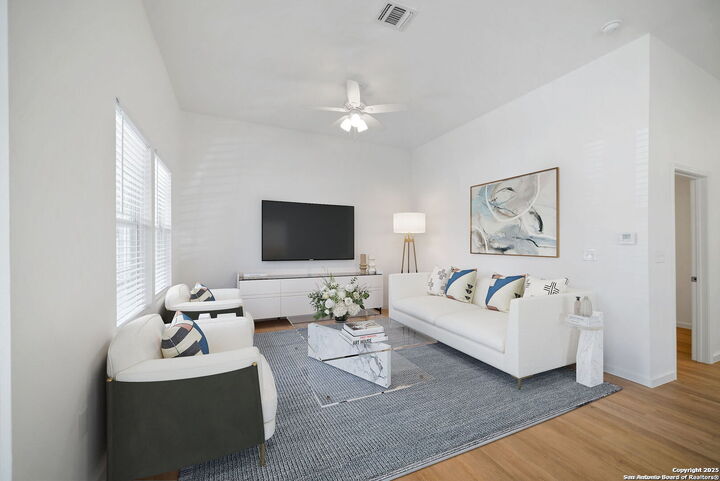 Property Photo:  1212 Morales  TX 78207 
