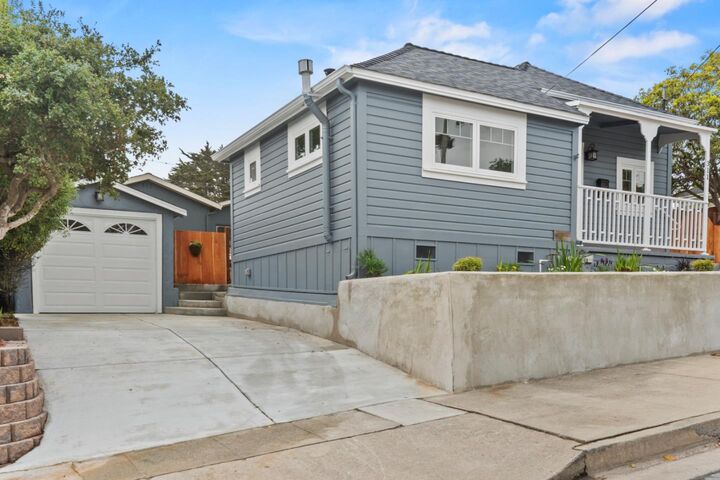 Property Photo:  311 Lobos Avenue  CA 93950