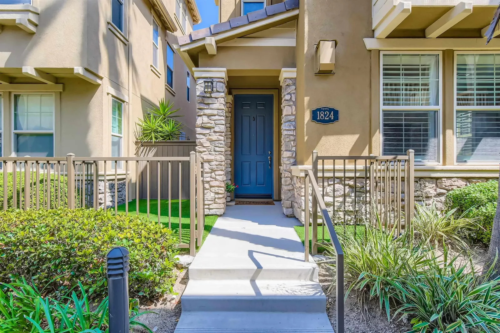 Property Photo:  1824 Cyan Ln  CA 91913 