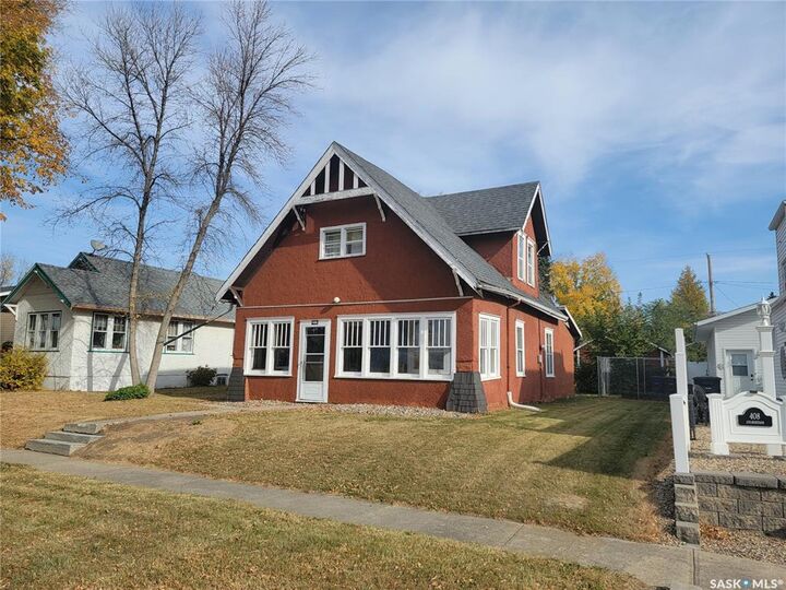 406 1st Street E  Wilkie SK S0K 4W0 photo
