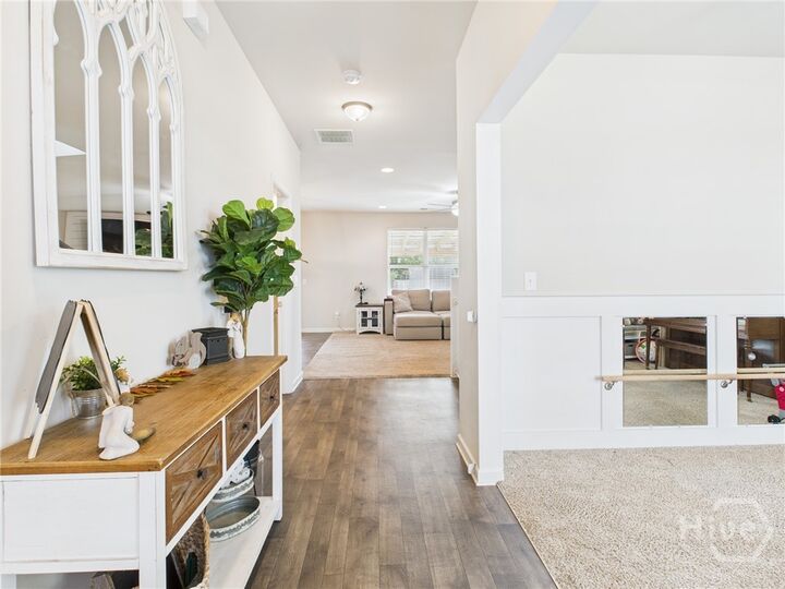 Property Photo:  108 Bowman Court  GA 30666