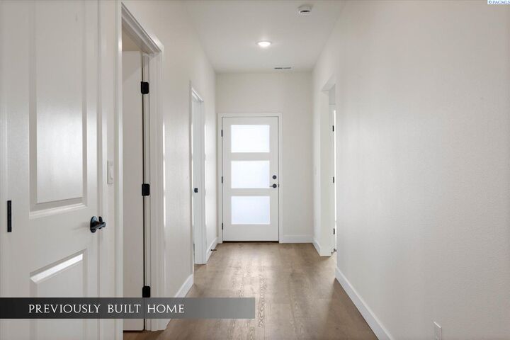 Property Photo:  1113 Fairhaven Loop 4  WA 99352 