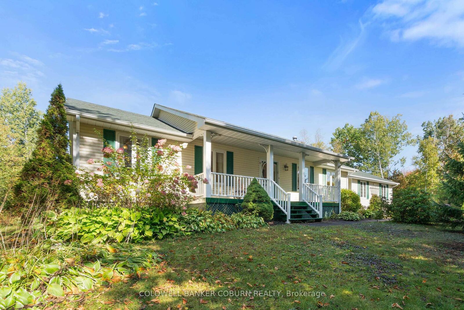 Property Photo: 2 Sugar Maple Way ON K0G 1J0