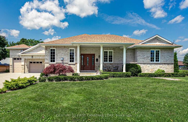 Property Photo:  11507 Lagonda Way  ON N0P 1X0 