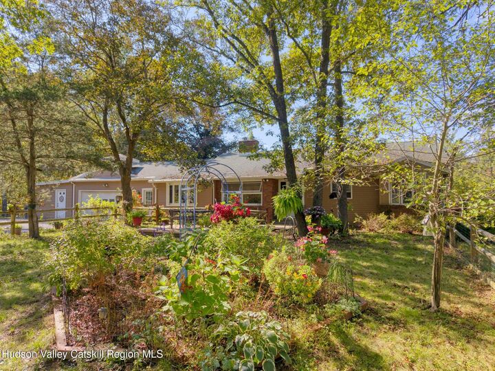 30 Glenerie  Saugerties NY 12477 photo