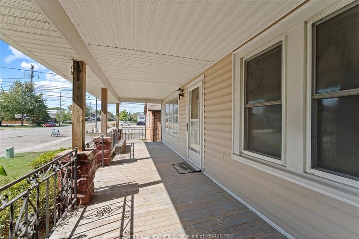 Photo de la propriété: 557 St. Charles Street ON N0R 1A0