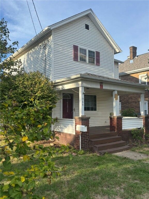Property Photo:  966 W Ridge Ave  PA 16150